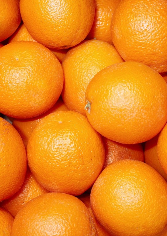Medium Oranges